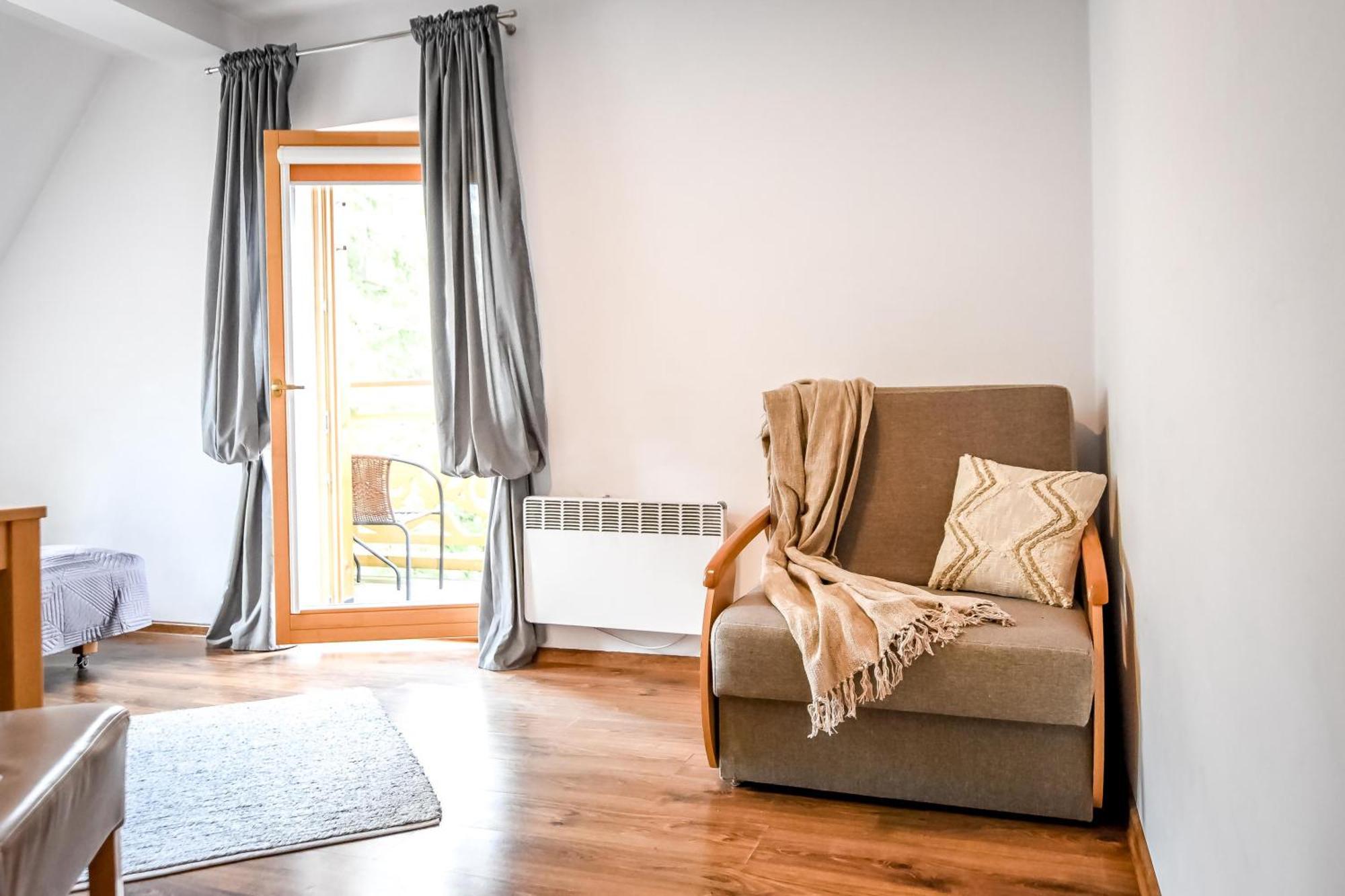 Aparteo Apartament Stojakowka コシチェリスコ エクステリア 写真